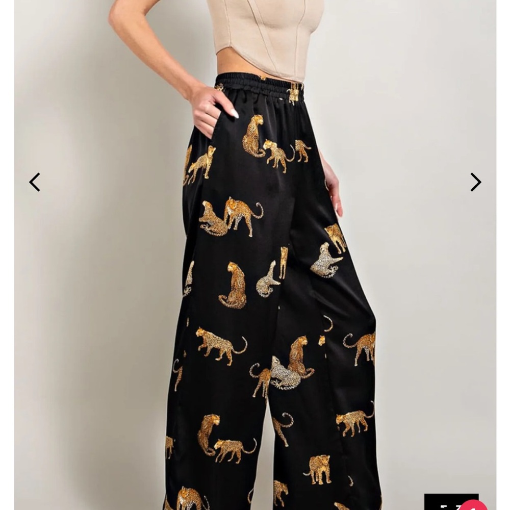 Leopard Print Satin Pants - Picture 3 of 3